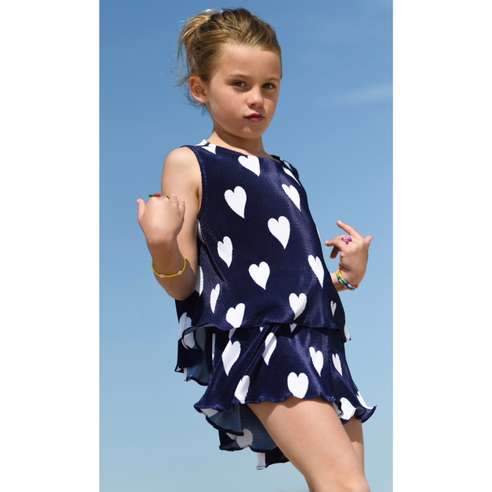 AIRFISH LOVE Pleats Shorts Set